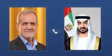 الرئيس الإماراتي لـ «بزشكيان»: نتضامن مع إيران وشعبها خلال هذه الظروف