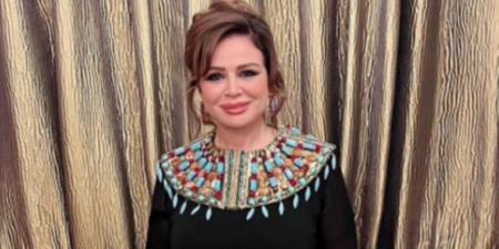 إلهام شاهين تروي لـ"كلمة أخيرة" كواليس رحلتها في العراق وإغلاق المجال الجوي