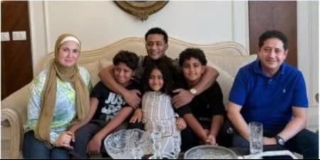 محمد رمضان يعلن انتهاء أزمة نجله : تم الصلح وكل اللي فات إشاعات على وعمر إخوات