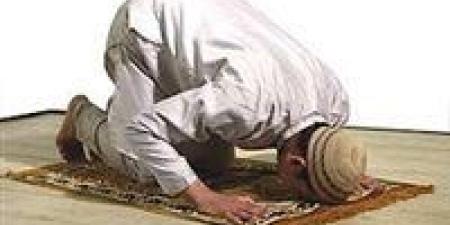 هل يجب إعادة الصلاة لمن يؤديها بسرعة؟.. دار الإفتاء تجيب