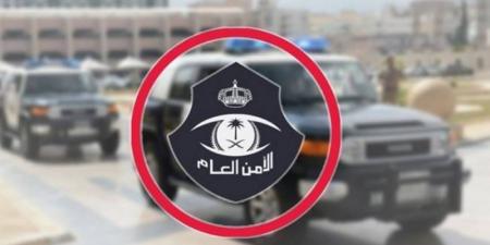 دوريات الأمن بالباحة بالتنسيق مع الإدارة العامة للأمن المجتمعي ومكافحة الاتجار بالأشخاص تضبط مقيمًا لتحرشه بامرأة