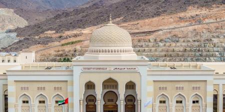 جامعة خورفكان تطلق "كلية الحوسبة والأنظمة الذكية" وبرنامج بكالوريوس بثلاثة مسارات رقمية