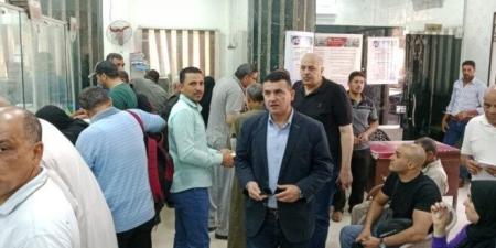سكرتير عام الدقهلية يقوم بزيارة مفاجئة لمدينة ميت غمر لتفقد مستوى الخدمات