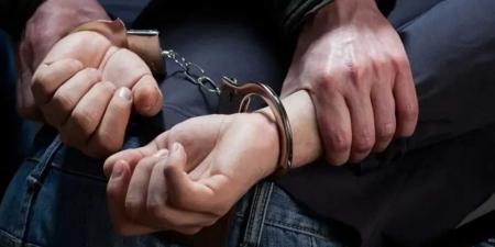 القبض على محتال نَصَبَ على مواطن يمني بـ32 ألف دولار