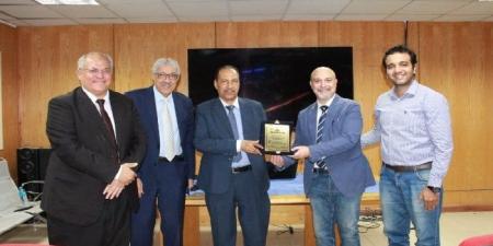 انطلاق ورشة العمل الثالثة لجراحات الفتق بالمنظار بطب أسوان