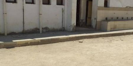 حقيقة تخصيص حمام واحد للطلاب بمدرسة في الفيوم