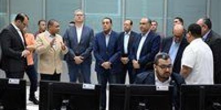 رئيس الوزراء يتابع من مركز التحكم في الشبكة القومية للغاز الطبيعي جاهزية الشبكة وتأمين الإمدادات بالعين السخنة