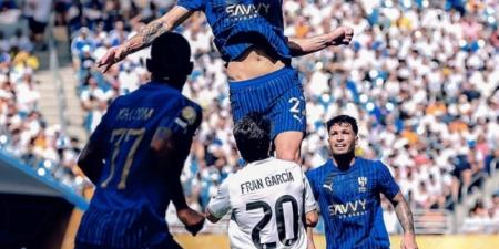 لاعبو الهلال: جاهزون للتحدي.. وثقتنا عالية بعد مواجهة ريال مدريد
