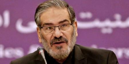 شمخاني: قتال أمّة مليئة بالأمل والعزة هو لعبٌ بنارٍ لن تترك للعدو إلا الرماد