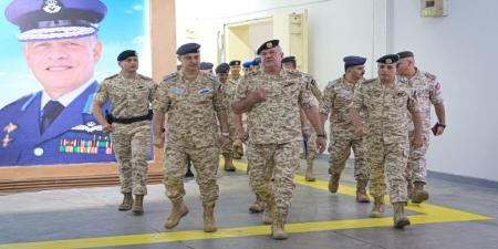 الحنيطي يشيد بجاهزية وجهود سلاح الجو في حماية سماء المملكة