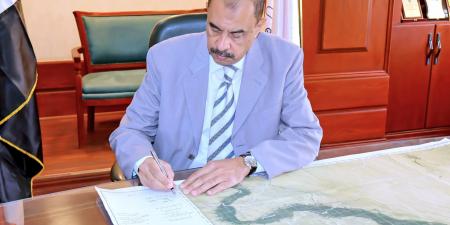 محافظ سوهاج يعتمد الحدود الإدارية الجديدة للمحافظة