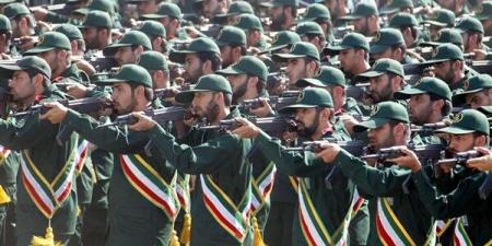 "تسنيم": مقتل مساعد قيادة الحرس الثوري بمحافظة البرز و6 آخرين بهجوم إسرائيلي على مقر القيادة أمس