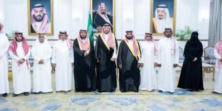 أمير الحدود الشمالية يكرّم الطلاب والطالبات الفائزين في المسابقات المحلية والدولية