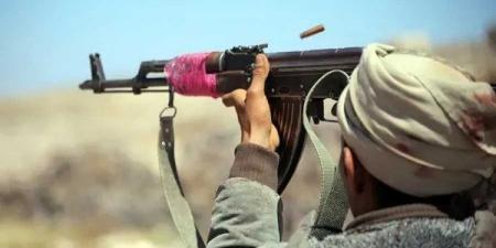 مقتل شاب وإصابة آخر خلال اشتباكات قبلية جنوبي اليمن