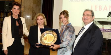 بعاصيري في غداء "تجمع السيدات" في الجمعية الخيرية العمومية الأرمنية: لا خيار لنا غير الإصرار على إعادة بناء الدولة ولبنان الحرية والتنوع