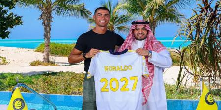 'النصر إلى الأبد'.. رونالدو يعلن الاستمرار في السعودية