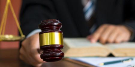 أحكام سجنية في حق عصابة قصر تخصصوا في السرقات بعربات المترو