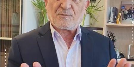 بالفيديو .. أستاذ رياضيات يصف امتحان التوجيهي بـ"الفاشل": لا يراعي الوقت ولا مواصفات الأسئلة