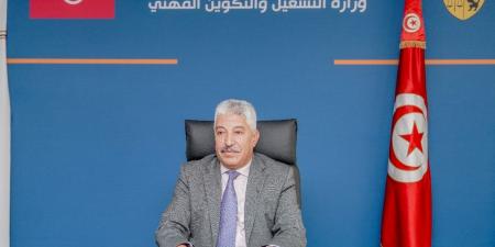 وزير التشغيل يدعو الى تكثيف اجتماعات منظومة الفرصة الجديدة وتسريع نسق تنفيذها لفائدة الشباب
