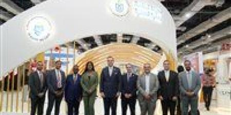 رئيس هيئة الرعاية الصحية يلتقي وزيرة الصحة الناميبية ورئيس صندوق تمويل التعليم في أفريقيا