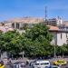 الحرارة إلى ارتفاع والجو صيفي حار