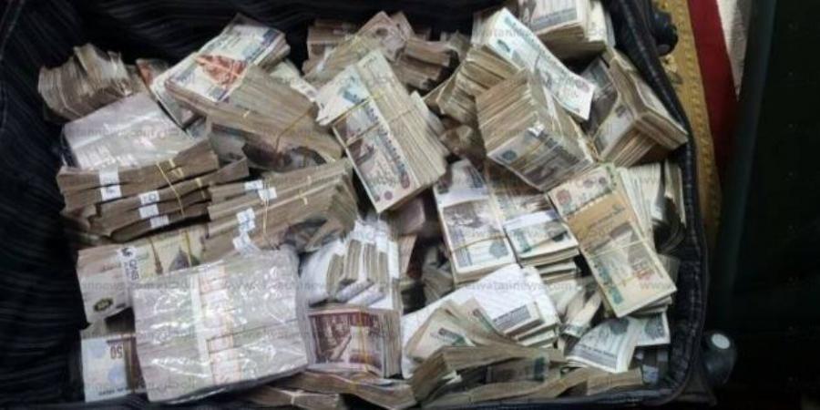 ضبط 8 عناصر إجرامية غسلوا 450 مليون جنيه في تجارة المخدرات