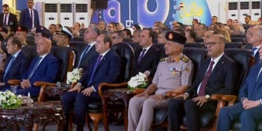 6 توجيهات عاجلة لـ الرئيس السيسي في احتفالية عيد العمال