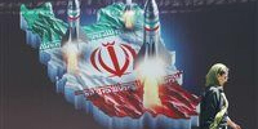 إيران تُشدد على حقها في الاستخدام السلمي للطاقة النووية وتُحذر من تفعيل آلية الزناد