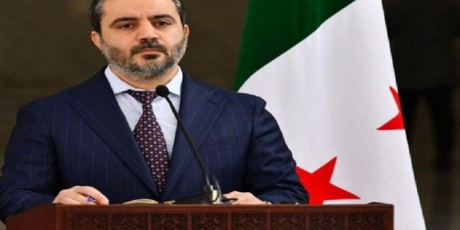 وفد جزائري رفيع المستوى يصل دمشق لبحث إعادة ترتيب العلاقات ودعم سوريا دولياً