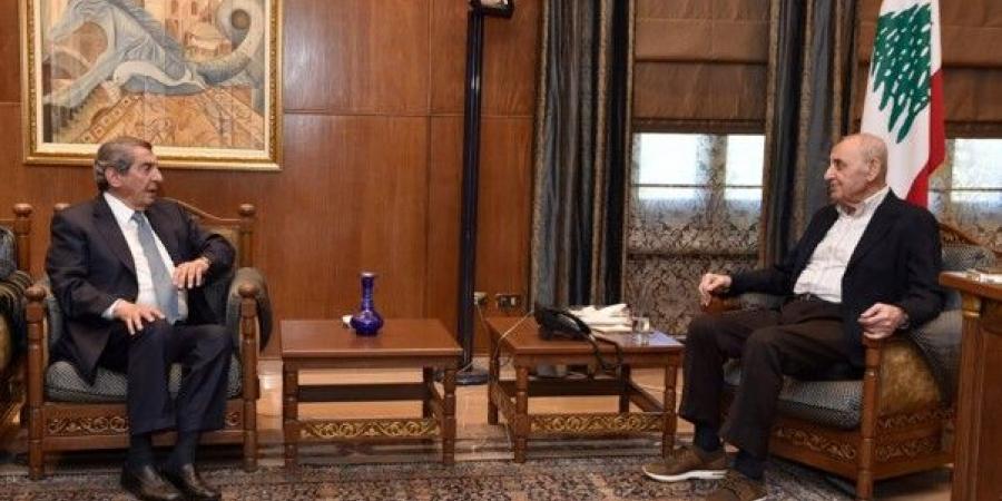 بري تابع المستجدات السياسية والميدانية خلال استقباله المر والفرزلي