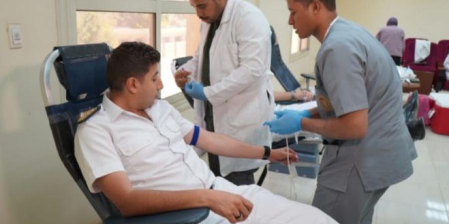 أمن القاهرة تنظم حملة للتبرع بالدم في إطار المبادرات الإنسانية