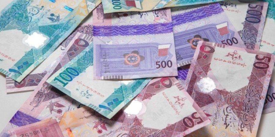 استقرار سعر الريال القطرى فى السوق المصرفى المصرى مع تعاملات منتصف اليوم