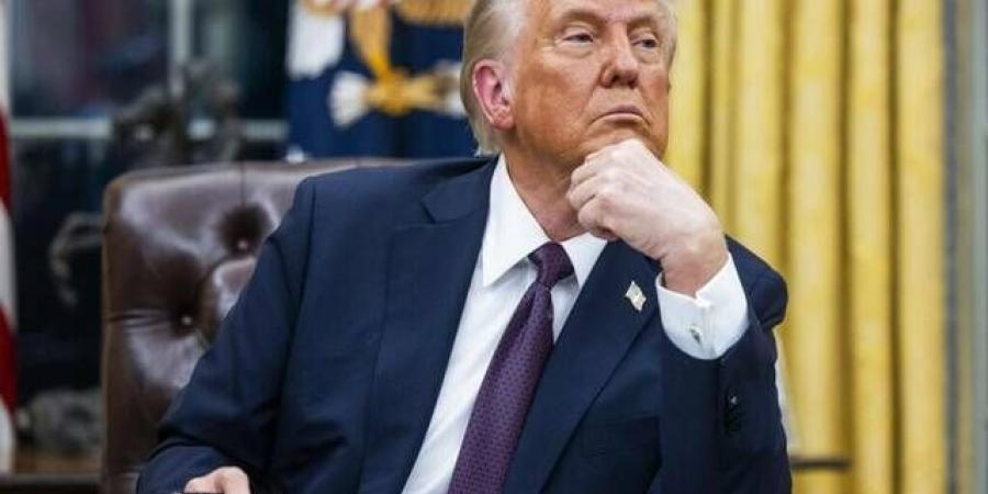 ترامب يصف المهاجرين بـ"الغزاة" ويطلق برنامج ترحيل طوعي بمكافآت مالية
