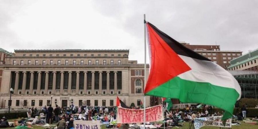 وول ستريت جورنال: جامعة كولومبيا تعلق دراسة 65 طالبًا شاركوا في احتجاج مؤيد للفلسطينيين