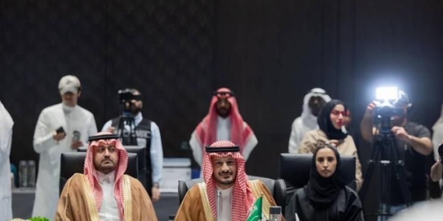 باعشن يشارك في اجتماع تنفيذي اللجان الأولمبية الخليجية بالكويت