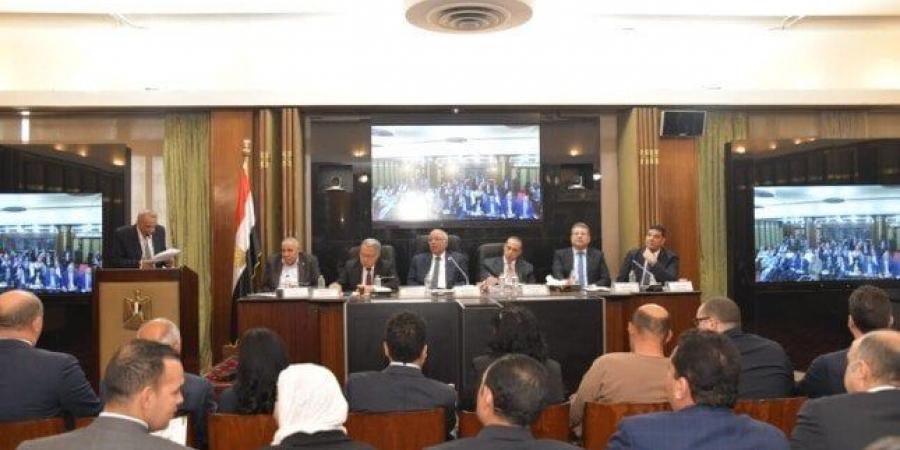 ممثل ائتلاف ملاك الإيجار القديم.. تحملنا قهر 40 سنة لماذا نتحمل 5 سنوات إضافية؟