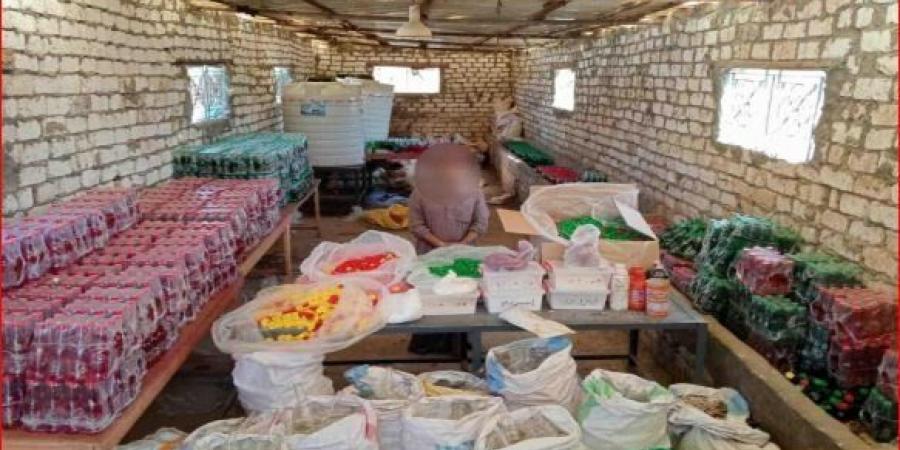 علامات تجارية مقلدة.. ضبط مصنع مياه غازية غير مرخص في بني سويف