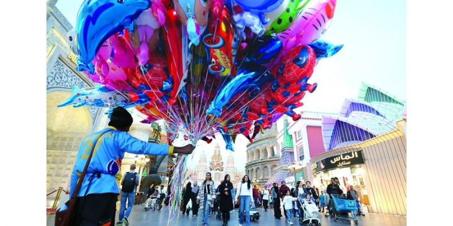 القرية العالمية.. 7 أيام سعادة إضافية