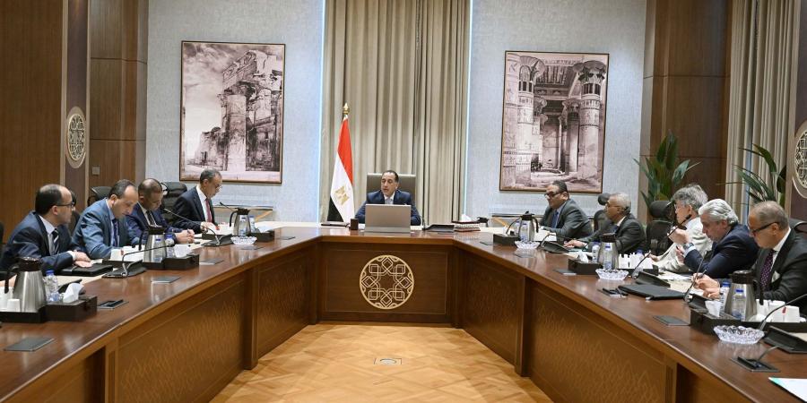 مدبولى يتابع الإجراءات اللوجستية لاحتفالات افتتاح المتحف المصري