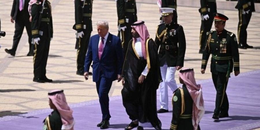 وصول الرئيس الاميركي الى مطار الرياض في مستهل جولته الاقليمية