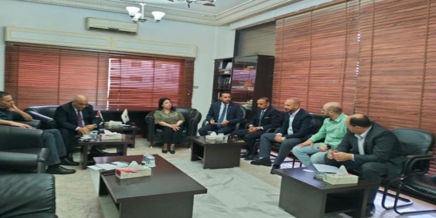 نقابة الصحفيين تبحث مع "أي فواتيركم" تعزيز التعاون لتسهيل الخدمات المالية والإدارية