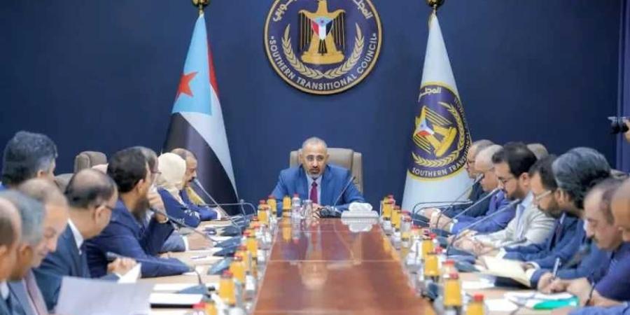 أزمة الشراكة تتفاقم.. الانتقالي خارج الحسابات وضياع الأهداف