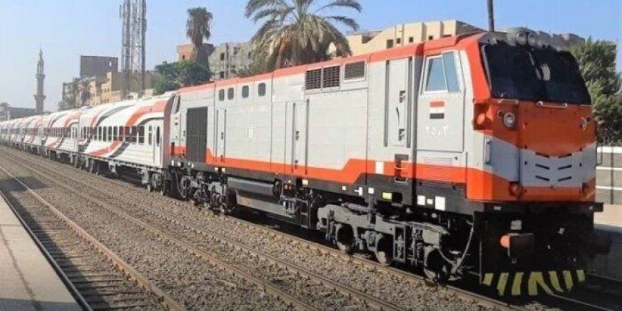 من قبلي لـ بحري.. مواعيد القطارات اليوم الأربعاء 14 مايو 2025