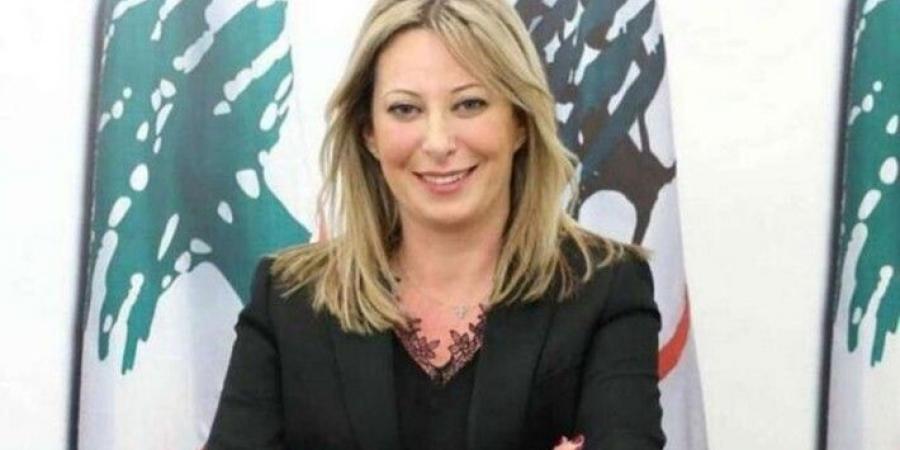 أيوب تقدمت بسؤال للحكومة حول تعاقد وزارة المالية مع عدد من شركات الاموال لتحصيل الضرائب