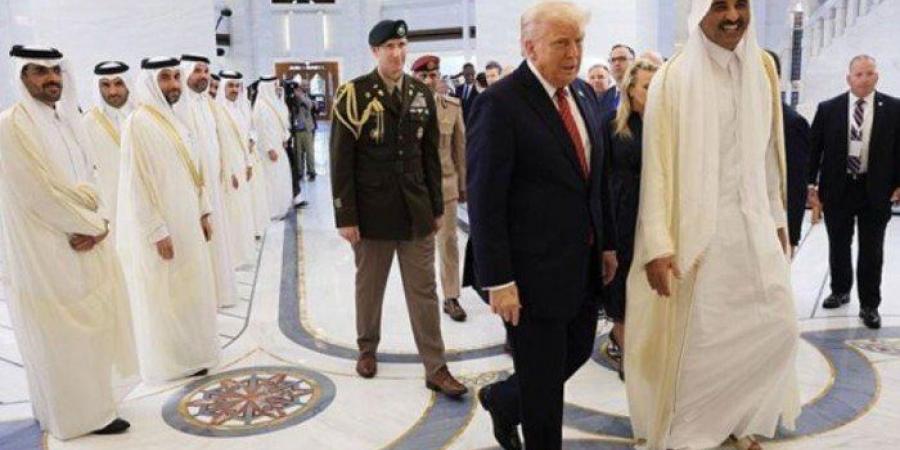 ترامب يصل قصر لوسيل لحضور عشاء عمل مع أمير قطر