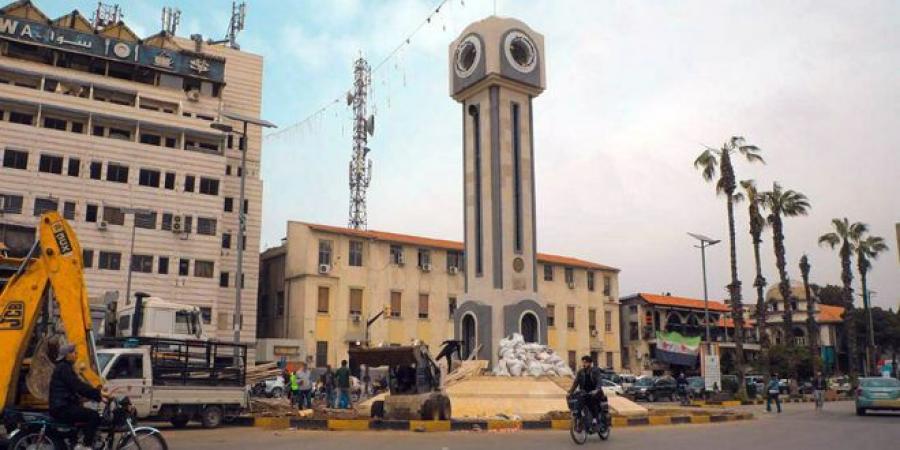 ترحيل أكثر من 110 آلاف طن أنقاض منذ انطلاق حملة “حمص بلدنا”