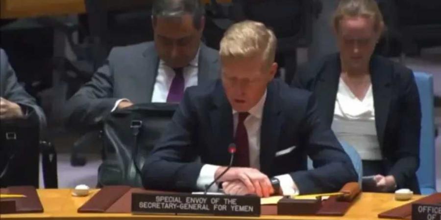 المبعوث الأممي ينصح الحوثيين بتغيير مسارهم