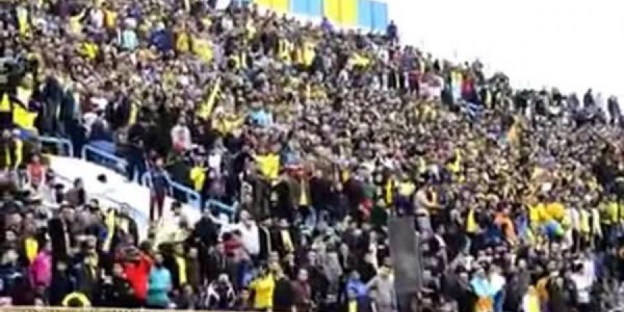 مساندة للنهاية ..حشود بإستاد الإسماعيلية في مباراة مودرن المصيرية