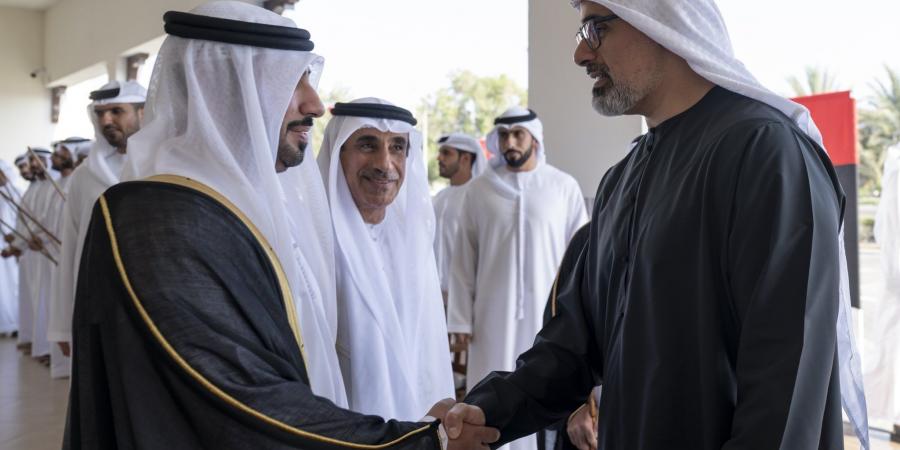 خالد بن محمد بن زايد يحضر حفل زفاف عبدالله بن راشد بو حسن الشامسي