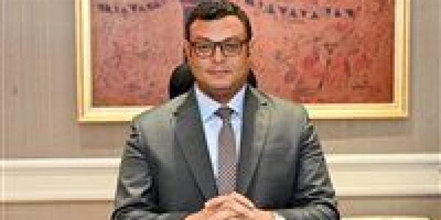 "الإسكان" تطرح محال تجارية وصيدليات بالمزاد في العبور الجديدة وبدر بقيمة تتجاوز 32 مليون جنيه
